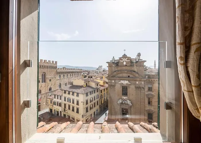 Lussuoso Vista Duomo Apartment Florence